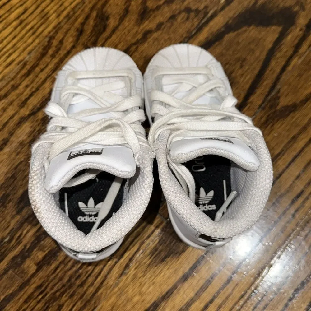 ADIDAS TODDLER PRO MODEL WHITE & BLACK SNEAKER 6